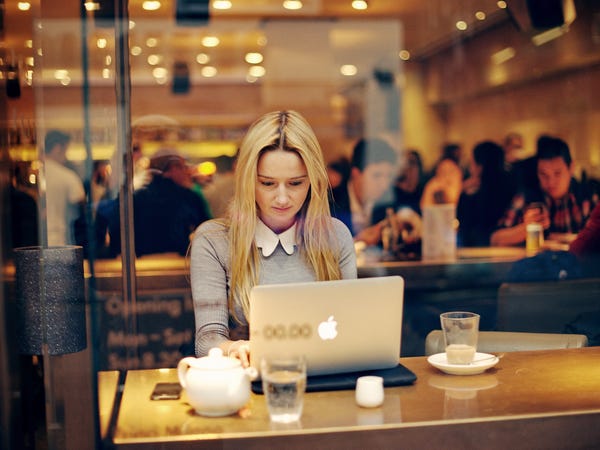 4 Website giúp bạn vừa học vừa 